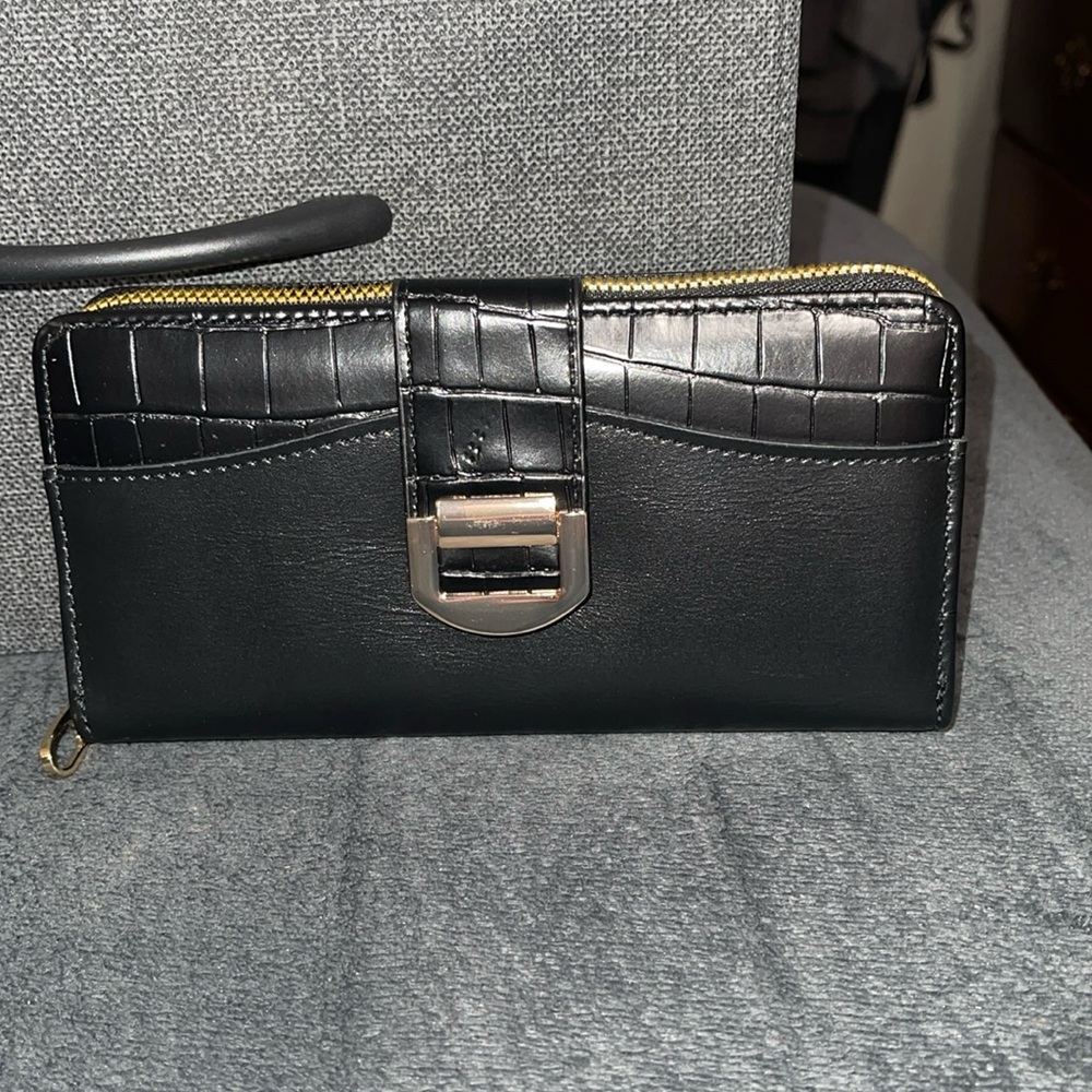 Vegan Leather Wallet Black with Croc & Smooth Detail Long